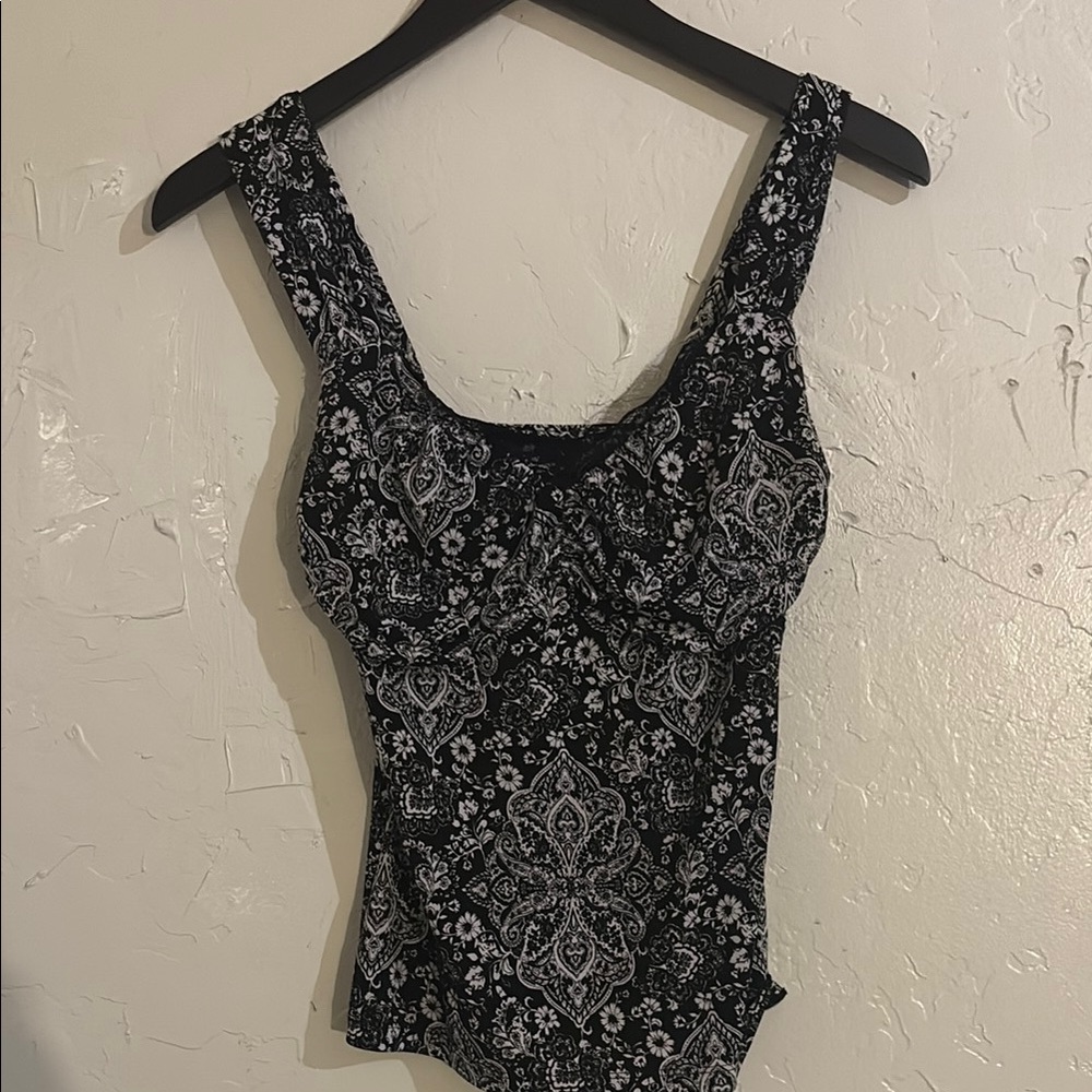 White House Black Market Black and White Bodysuit